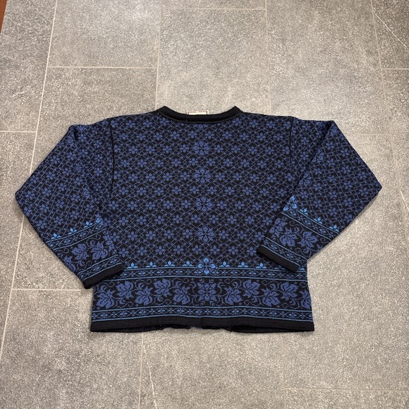 Dale of Norway Pure Wool Cardigan Sweater M Norwegian Blue Black Velvet Trim - Picture 16 of 16